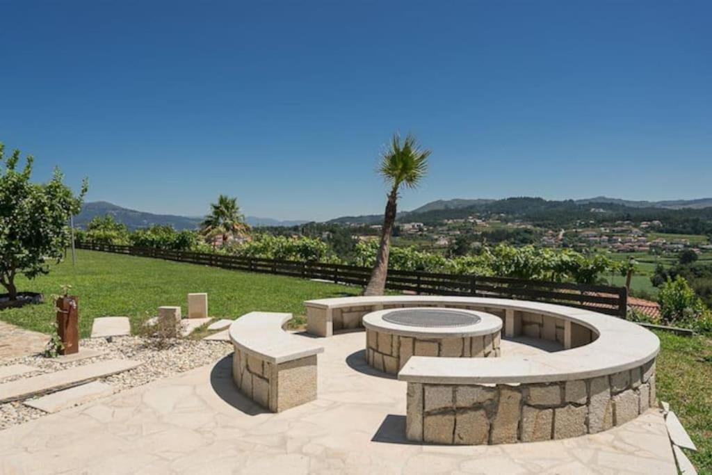 Fernandes Guest House Bright Private Suite Ponte de Lima Luaran gambar